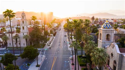 City of riverside ca - Sixty miles east of Los Angeles, Riverside boasts a number of firsts, including Southern California’s first polo field and golf course. The city also gave birth to the California …
